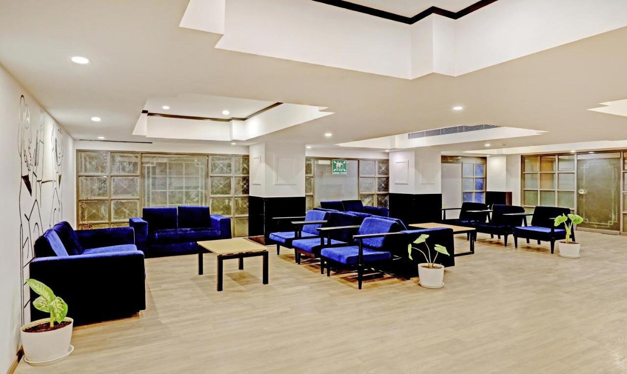 Itsy By Treebo - Vashistha Hotell Hyderabad Exteriör bild