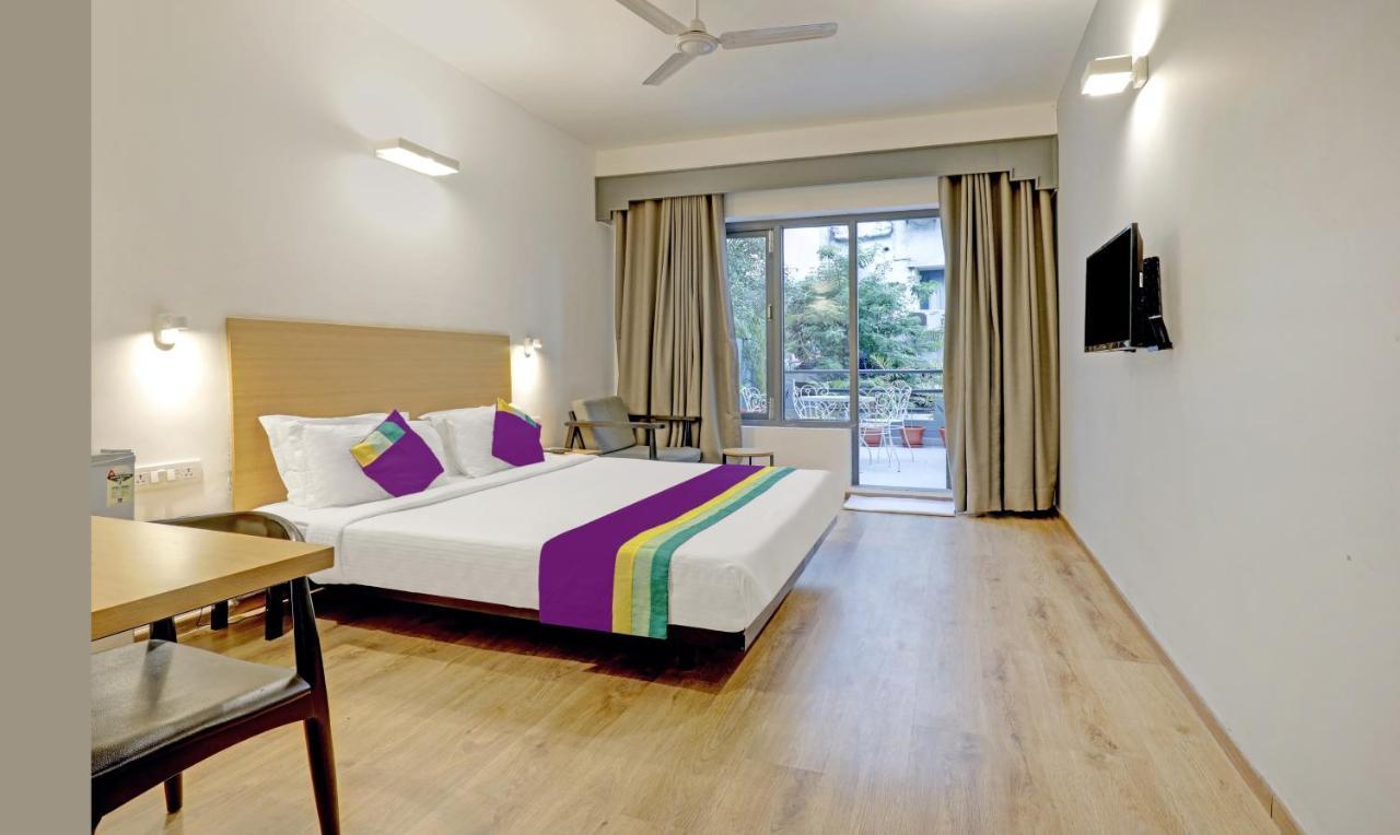 Itsy By Treebo - Vashistha Hotell Hyderabad Exteriör bild