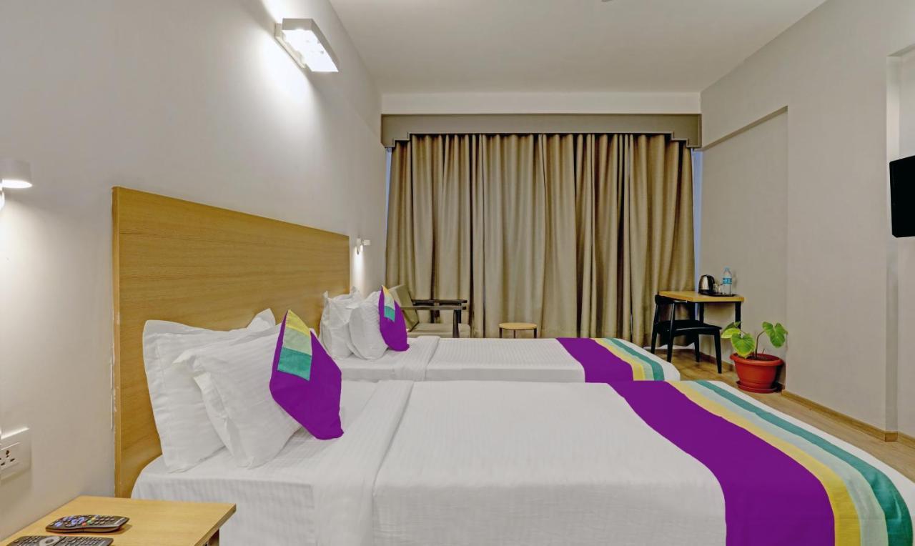 Itsy By Treebo - Vashistha Hotell Hyderabad Exteriör bild