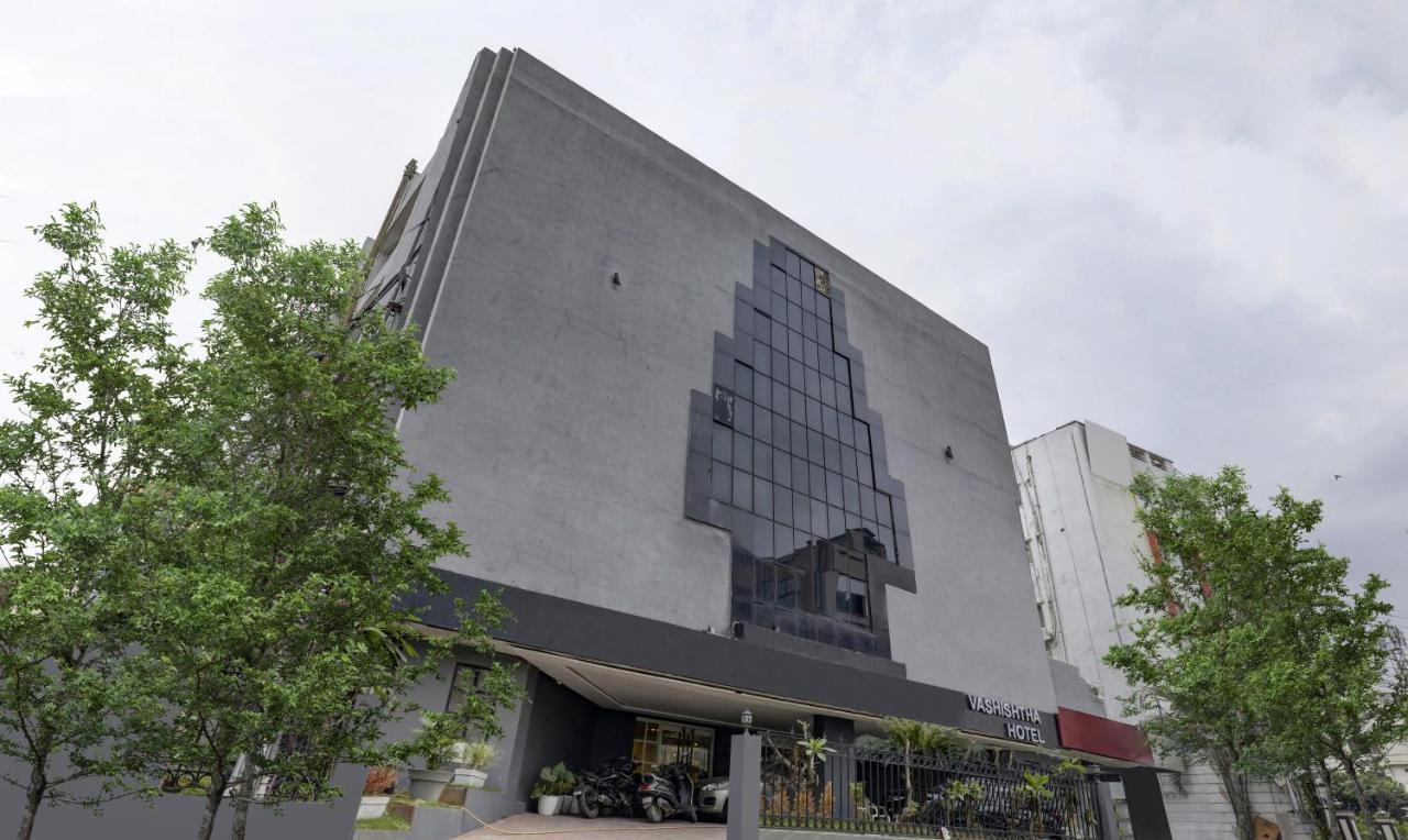 Itsy By Treebo - Vashistha Hotell Hyderabad Exteriör bild