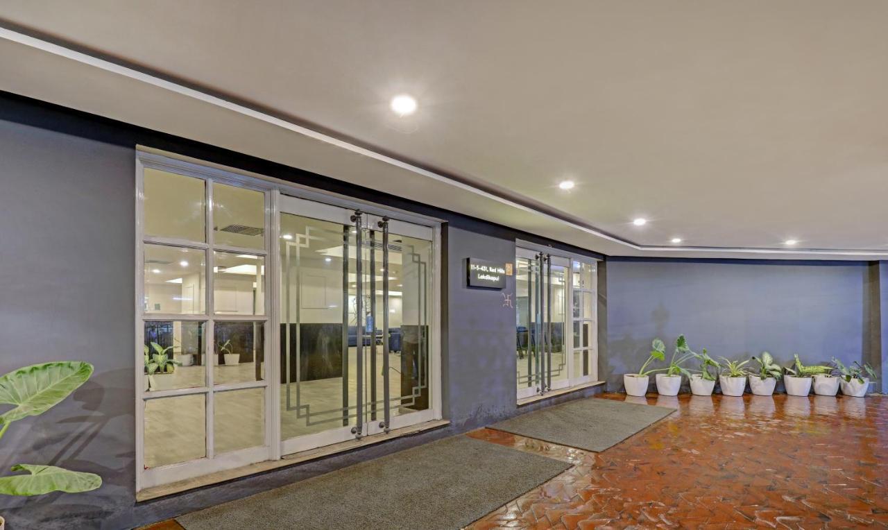 Itsy By Treebo - Vashistha Hotell Hyderabad Exteriör bild