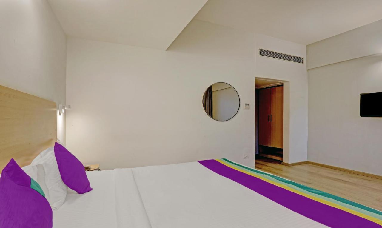 Itsy By Treebo - Vashistha Hotell Hyderabad Exteriör bild